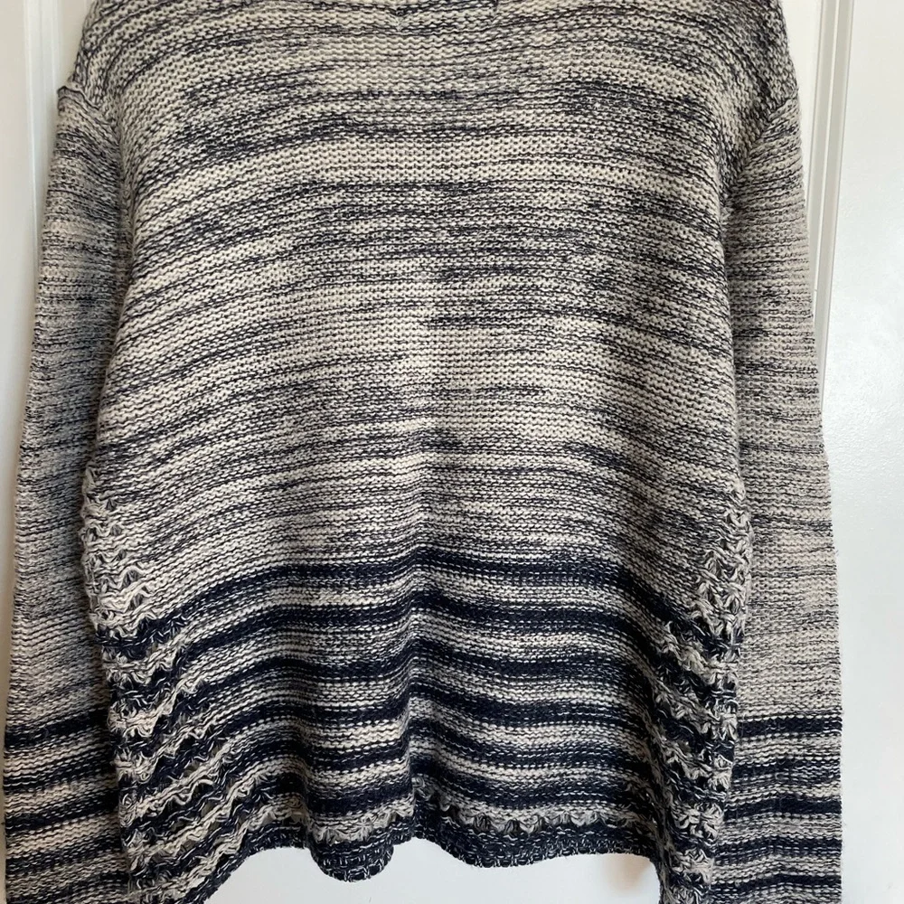 Anthropologie Paper Crane Sweater - Picture 4 of 9